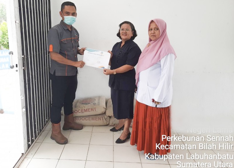Bantuan Material Bangunan untuk Pembuatan Areal Parkir Sekolah